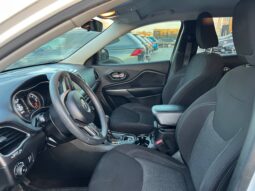 Jeep Cherokee 2018 | FWD Latitude (178487-VIN) full