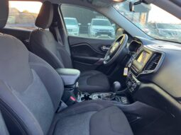 Jeep Cherokee 2018 | FWD Latitude (178487-VIN) full