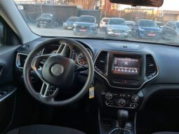 Jeep Cherokee 2018 | FWD Latitude (178487-VIN) full