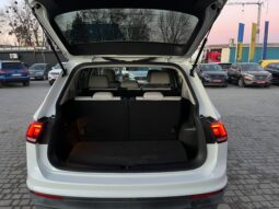 Volkswagen Tiguan S 2018 | FWD (207829-VIN) full