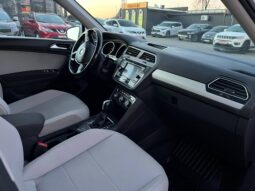 Volkswagen Tiguan S 2018 | FWD (207829-VIN) full