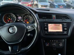 Volkswagen Tiguan S 2018 | FWD (207829-VIN) full