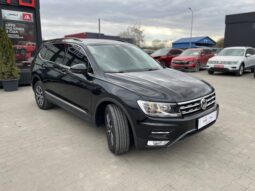 Volkswagen Tiguan SE 2018 | 4Motion (208267-VIN) full