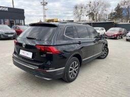 Volkswagen Tiguan SE 2018 | 4Motion (208267-VIN) full