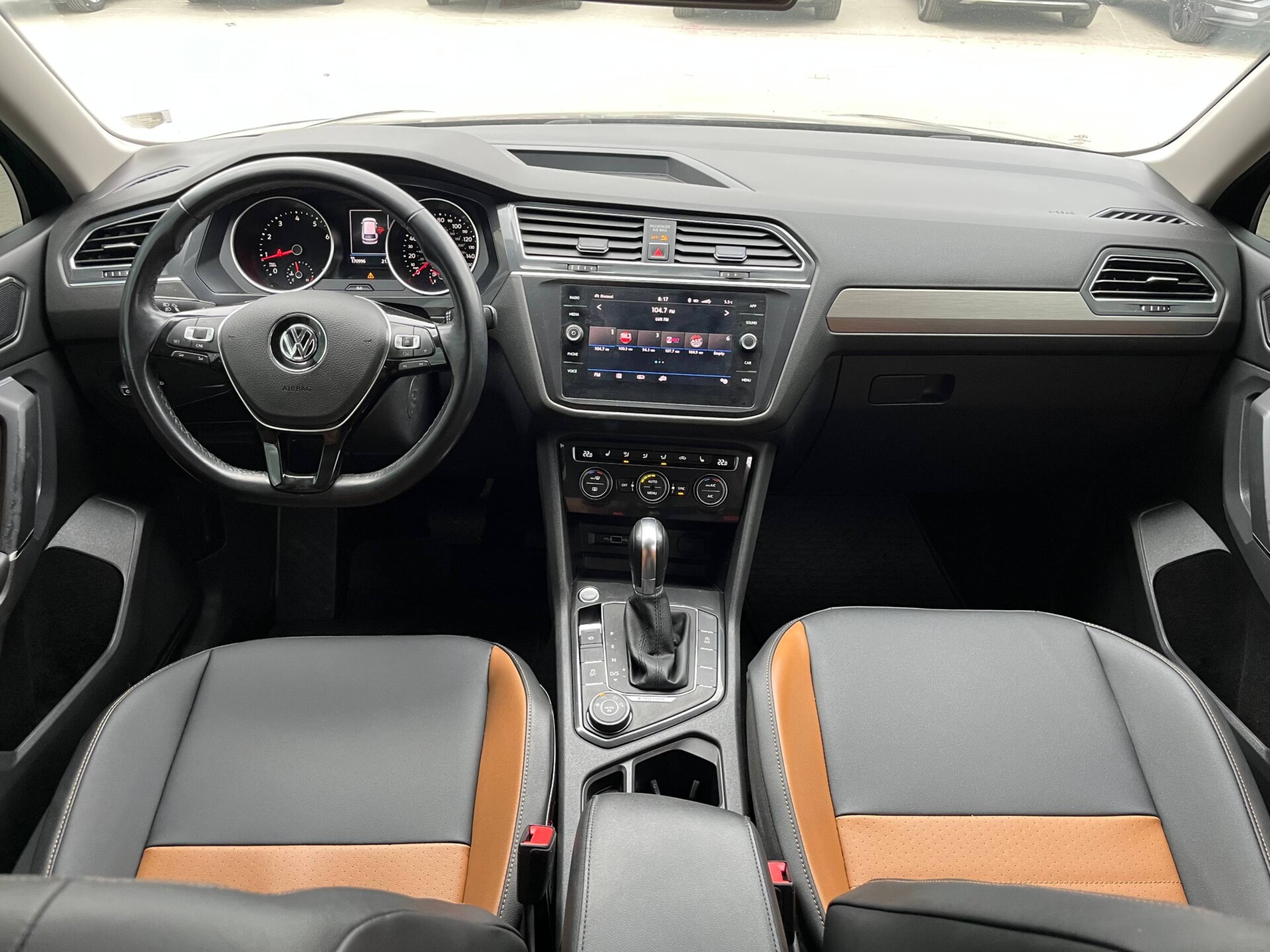 Volkswagen Tiguan SE 2018 | 4Motion (208267-VIN) full
