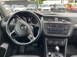 Volkswagen Tiguan 2018 | 2.0TSI SE 4 motion (199917-VIN) full