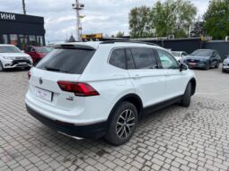 Volkswagen Tiguan 2018 | 2.0TSI SE 4 motion (199917-VIN) full