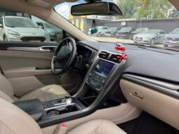Ford Fusion 2019 | 2.0 Hybrid FWD SE (225243-VIN) full