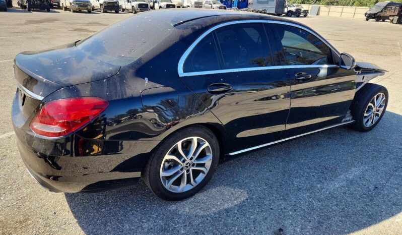 
Mercedes-Benz C300 2017 | 2.0 AT RWD (225034-VIN) full									