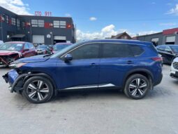 Nissan Rogue 2023 | 1.5 AT FWD Platinum T33 (108284-VIN)