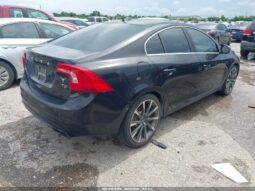 Volvo S60 T5 2015 | 2.0 AT FWD Premier (344319-VIN)
