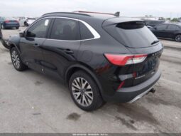 Ford Escape 2021 | 2.0 AT AWD Titanium (B07300-VIN)