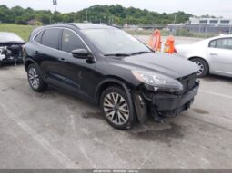 Ford Escape 2021 | 2.0 AT AWD Titanium (B07300-VIN)