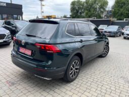 Volkswagen Tiguan 2019 | 2.0TSI FWD SE (108012-VIN)